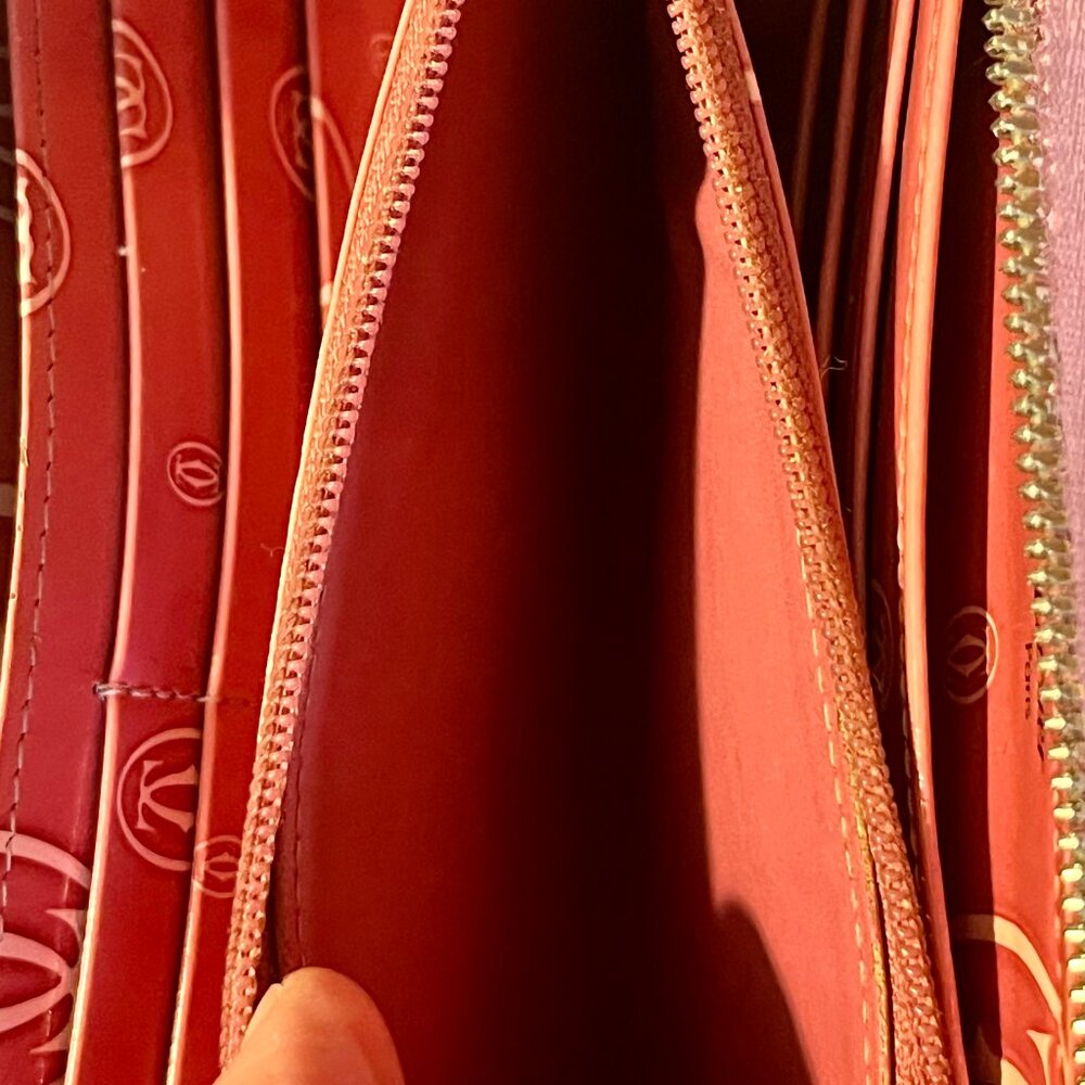 Cartier Must de Cartier Happy Birthday Zippy Wallet - Picture 12 of 12
